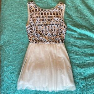 B. Darlin Juniors Dress